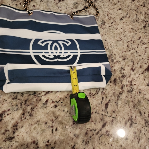 Tote Bag - Picture 4 of 11